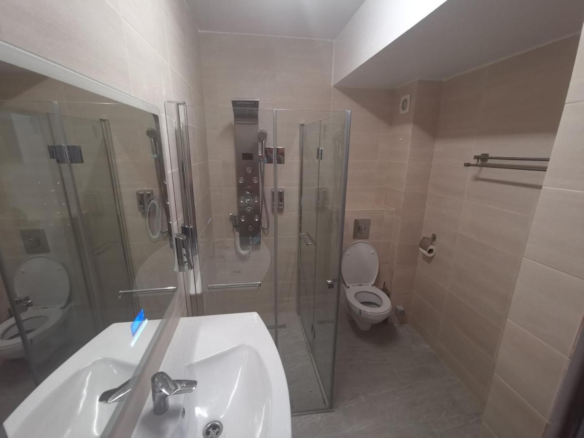 Maravali Seaview Mamaia Apartment Bagian luar foto