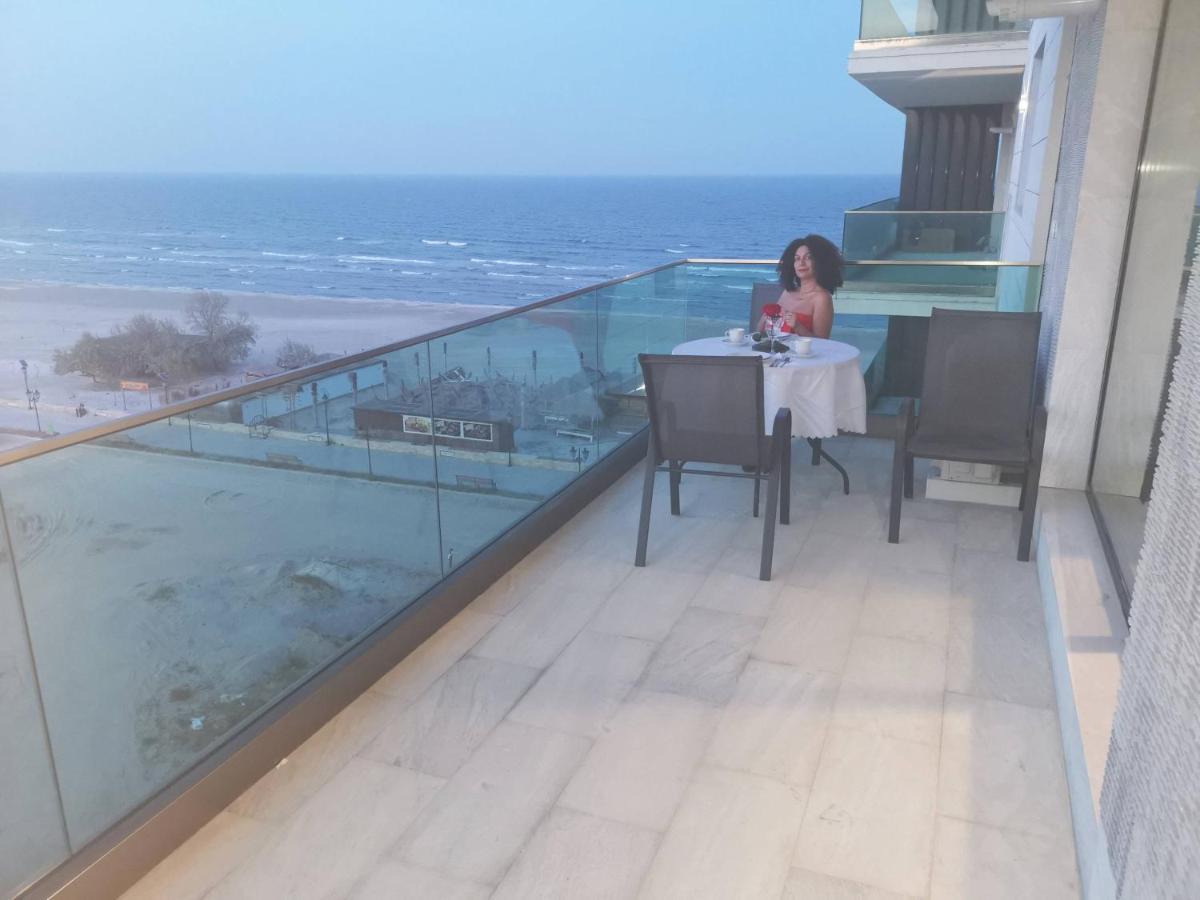 Maravali Seaview Mamaia Apartment Bagian luar foto